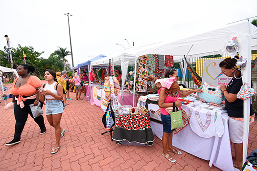 Feira de Artesanato Itinerante é atração gratuita neste domingo (04) em Praia Grande