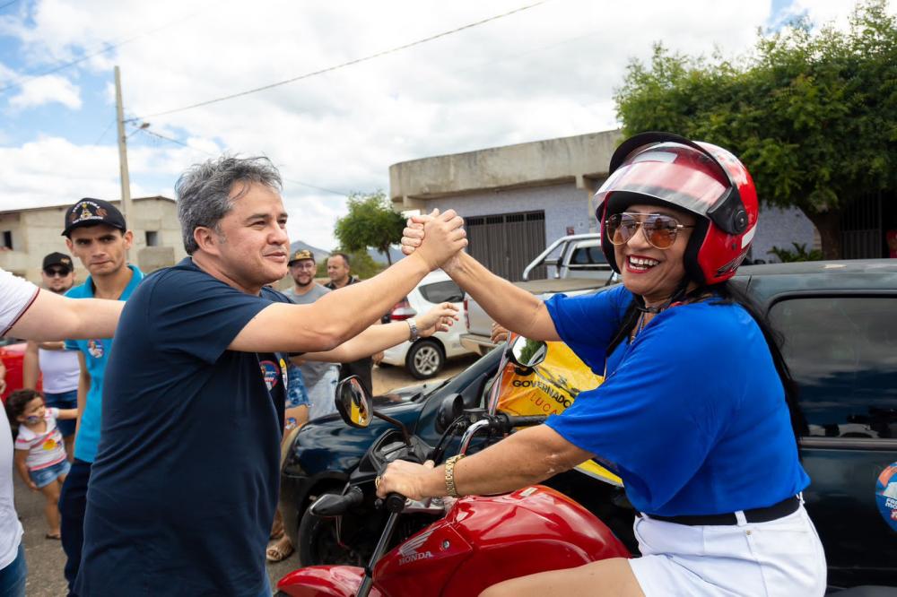 No dia das mulheres, Efraim anuncia R$1,5 milhões para aquisição de mamógrafo