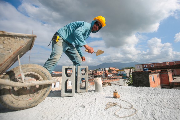 Obras do Minha Casa, Minha Vida seguem em ritmo acelerado em Praia Grande