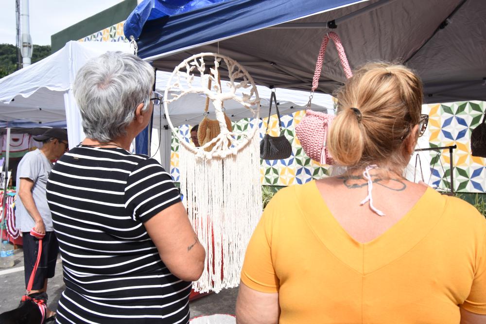 Feira de Artesanato Itinerante é atração gratuita neste domingo (18) em Praia Grande