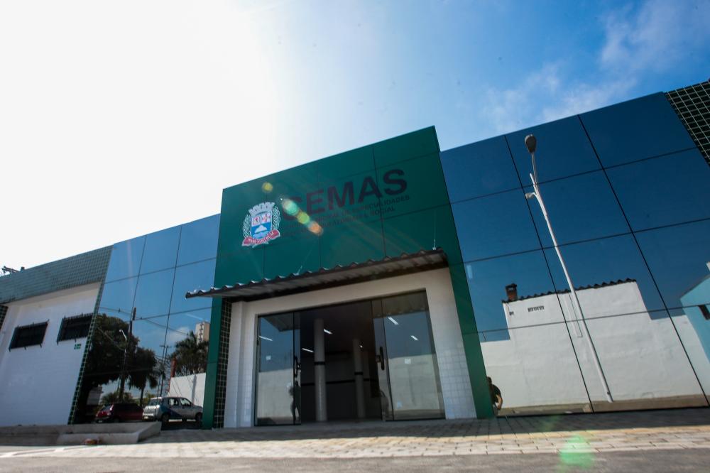 Polo de vacinação no Cemas funciona no sábado (27) e no domingo (28)