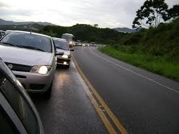 Fui multado por não ligar os faróis baixos! E agora?