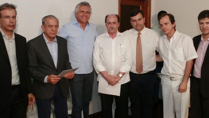 Iris sempre valorizou a saúde em Goiânia, diz Caiado em evento com médicos
