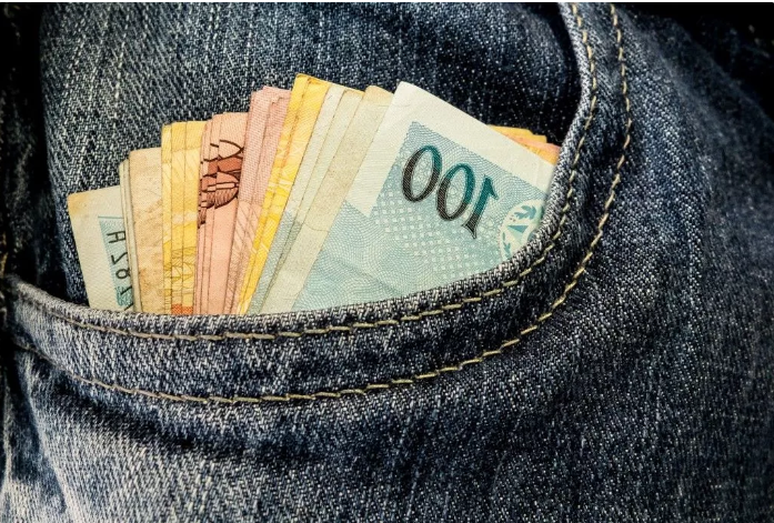 STJ decide que salário pode ser penhorado quando valor do bloqueio for razoável