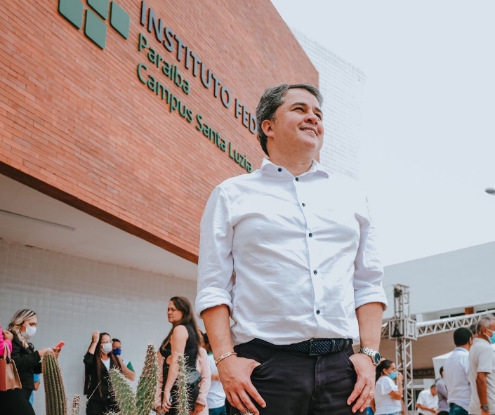 “Valeu todo o esforço que fizemos para erguer o IFPB de Santa Luzia”, diz Efraim ao comemorar 1º lugar do Instituto no ranking do ENEM- 24 na Paraíba