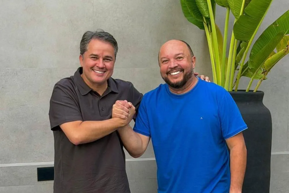 “Campina embarca no Foguete”: apoio do presidente da Câmara amplia base de Efraim rumo ao Governo da Paraíba”