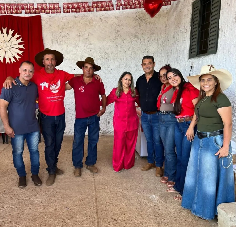 Devoção e tradição marcam Desalvorada da Folia do Alagado em Novo Gama 