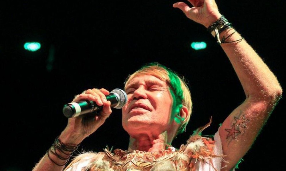 Cantor Zezinho Corrêa morre de covid-19