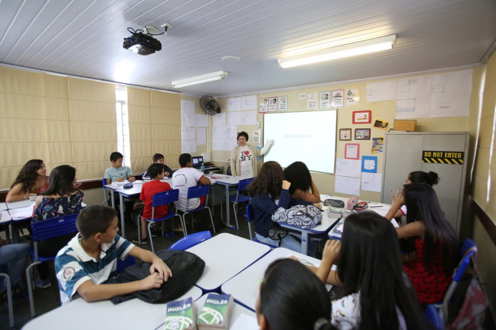 Distrito Federal: Centros interescolares de línguas abrem matrículas